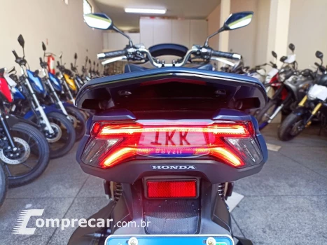 PCX 160 DLX