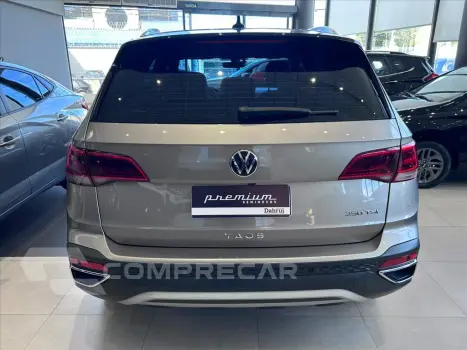 TAOS 1.4 250 TSI TOTAL FLEX HIGHLINE AUTOMÁTICO