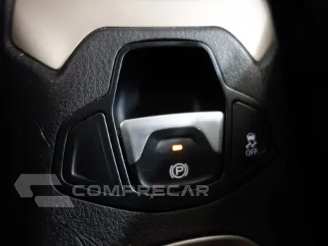 RENEGADE - 1.8 16V LONGITUDE 4P AUTOMÁTICO