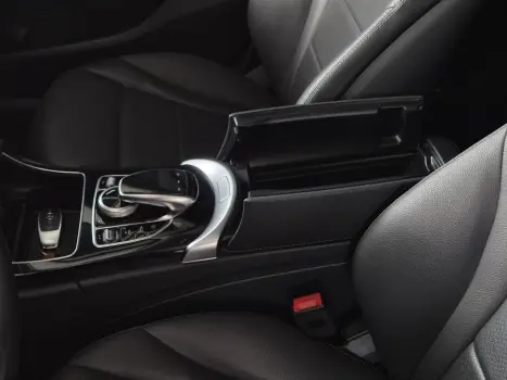 C 180 1.6 CGI Exclusive