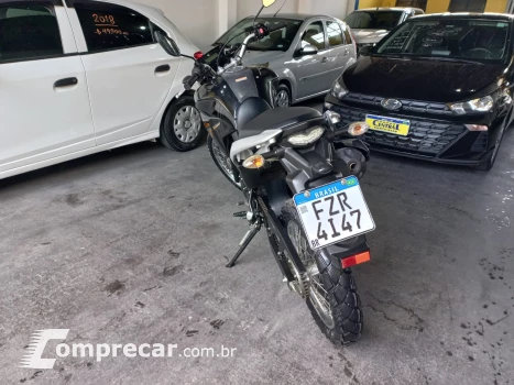 XTZ250 Lander