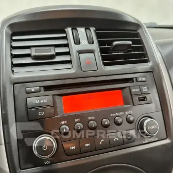 VERSA SV 1.6 16V FlexStart 4p Aut.