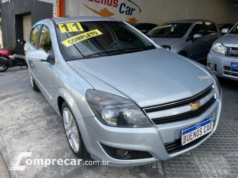 VECTRA HATCH - 2.0 MPFI GT-X HATCH 8V 4P MANUAL