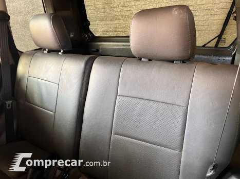 PAJERO TR4 2.0 4X4 16V 140CV FLEX 4P AUTOMÁTICO