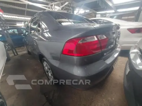 VOYAGE 1.0 12V MPI TOTALFLEX 4P MANUAL