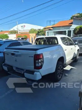 L200 TRITON 2.4 16V Turbo Sport Hpe-s Urban CD 4X4