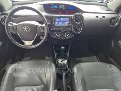 ETIOS 1.5 PLATINUM SEDAN 16V FLEX 4P AUTOMÁTICO