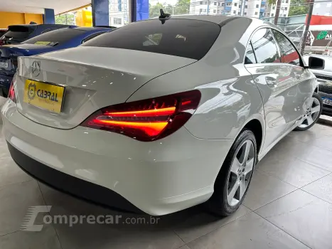 CLA-180 1.6 16V 122cv Aut.