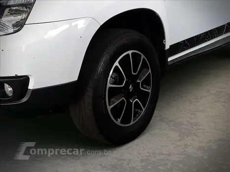 DUSTER 1.6 DAKAR 4X2 16V FLEX 4P MANUAL