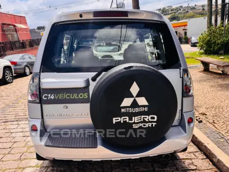 Pajero TR4 2.0/ 2.0 Flex 16V 4x4 Aut.