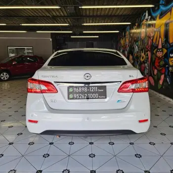 NISSAN SENTRA 20SL CVT
