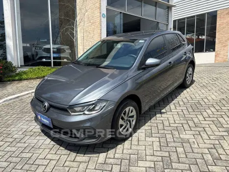 Volkswagen Polo 1.0 MPI Flex 12V 5p 4 portas