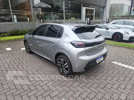 208 1.6 16V Roadtrip