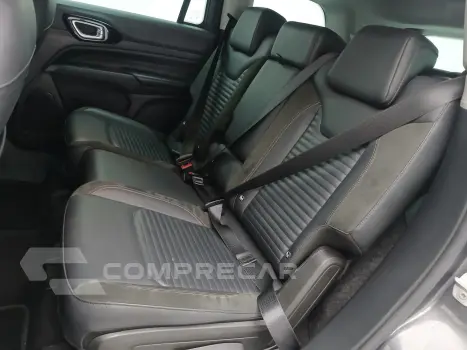 COMMANDER 1.3 T270 TURBO FLEX LIMITED AT6
