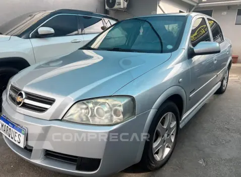 ASTRA 2.0 MPFI Advantage Sedan 8V