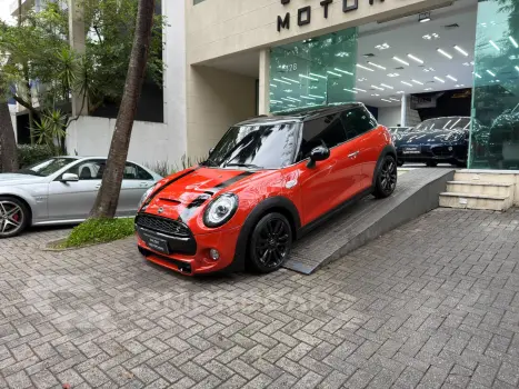 MINI COOPER 2.0 16V Twinpower S 4 portas