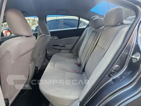 CIVIC - 1.8 LXS 16V 4P AUTOMÁTICO