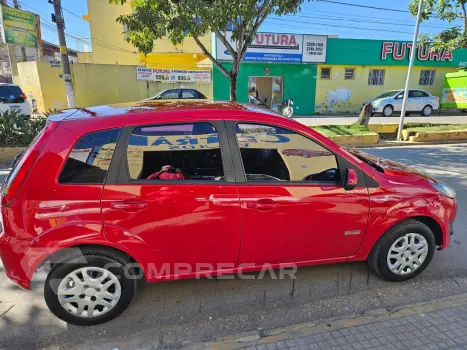 FIESTA 1.6 MPI Class Hatch 8V
