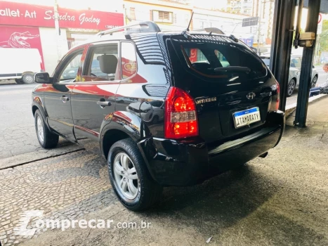 TUCSON 2.0 GL 2WD 16V