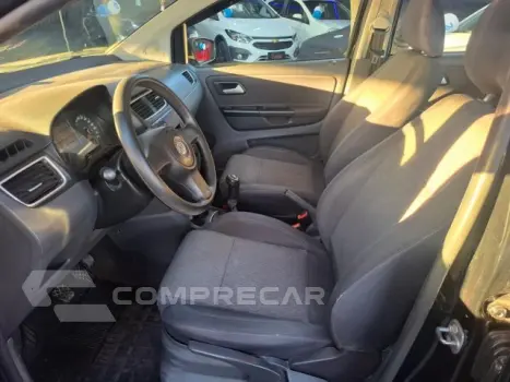 FOX - 1.6 MI 8V 4P MANUAL