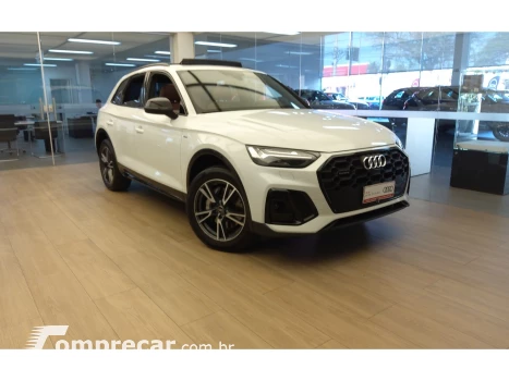 Audi Q5 2.0 55 TFSIE PHEV PERFORMANCE QUATTRO S TRONIC 4 portas