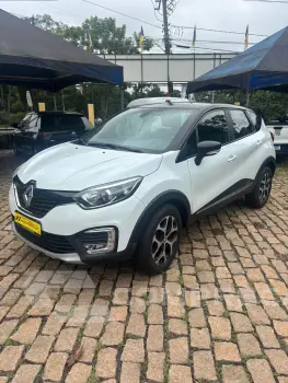 Renault Captur Intense 1.6 4 portas