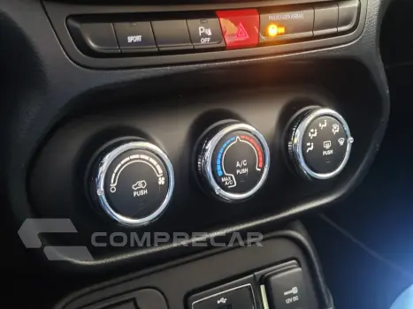 Renegade Sport 1.8 4x2 Flex 16V Mec.