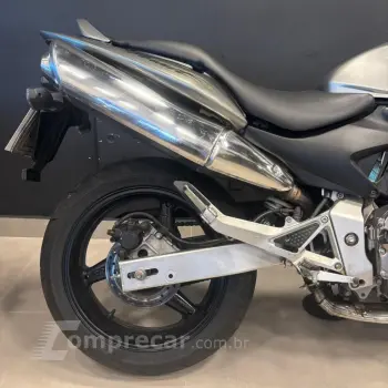 CB 600F HORNET