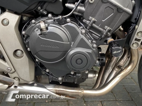 CB 600F HORNET