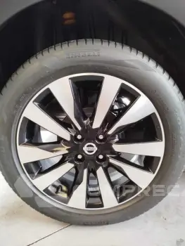 KICKS SL CVT