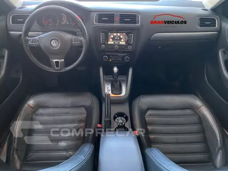 JETTA 2.0 TSI HIGHLINE 200CV GASOLINA 4P TIPTRONIC