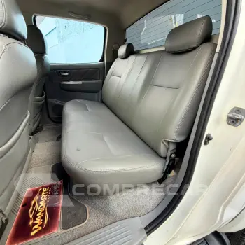 HILUX SRV 3.0 4x4 TURBO DIESEL AUTOMÁTICA