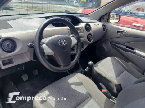 ETIOS HATCH - 1.3 XS 16V 4P MANUAL
