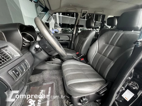 PAJERO TR4 2.0 4X2 16V 140CV FLEX 4P AUTOMÁTICO