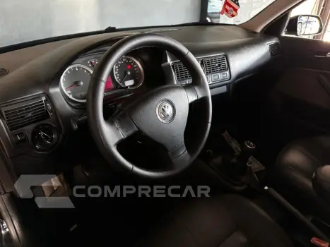 GOLF 1.6 MI SPORTLINE 8V FLEX 4P MANUAL