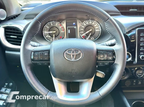 HILUX 2.8 D-4D TURBO DIESEL CD SRX 4X4 AUTOMÁTICO