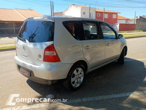 LIVINA - 1.6 16V 4P MANUAL