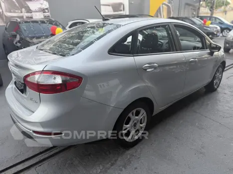 FIESTA 1.6 SE SEDAN 16V FLEX 4P POWERSHIFT