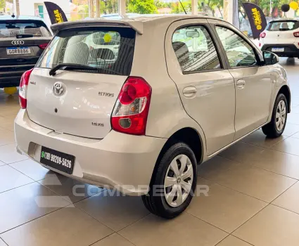 ETIOS HB XS 15 AT