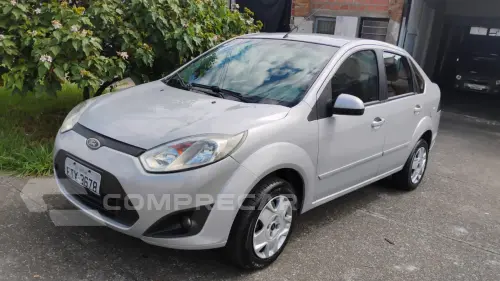 FORD Fiesta sedã  1.6 4 portas