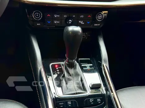 COMMANDER 2.0 TD380 TURBO DIESEL LIMITED AT9