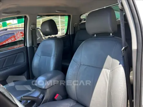 HILUX 3.0 SRV TOP 4X4 CD 16V Turbo Intercooler