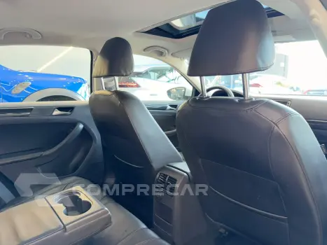 JETTA Highline 2.0 TSI 16V 4p Tiptronic