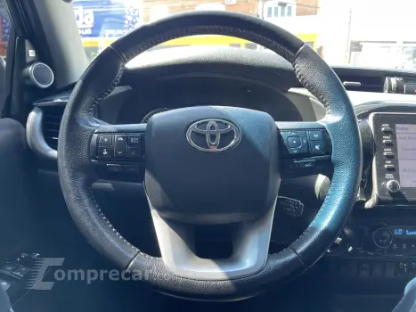 HILUX 2.8 D-4D TURBO DIESEL CD SRX 4X4 AUTOMÁTICO
