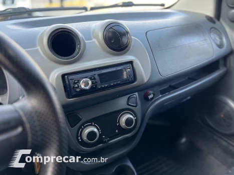 UNO 1.0 EVO VIVACE 8V FLEX 4P MANUAL