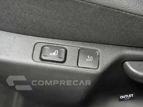 DS4 1.6 THP CHIC 165 16V TURBO GASOLINA 4P AUTOMÁ