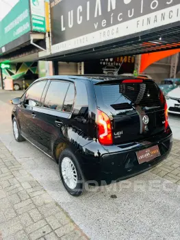 UP 1.0 TSI Move UP 12V