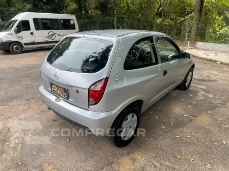 CELTA 1.0 MPFI Life 8V