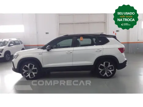 TAOS 1.4 250 TSI TOTAL FLEX HIGHLINE AUTOMÁTICO