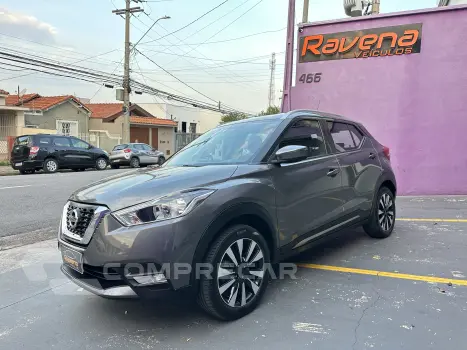 NISSAN KICKS 1.6 16V SV 4 portas